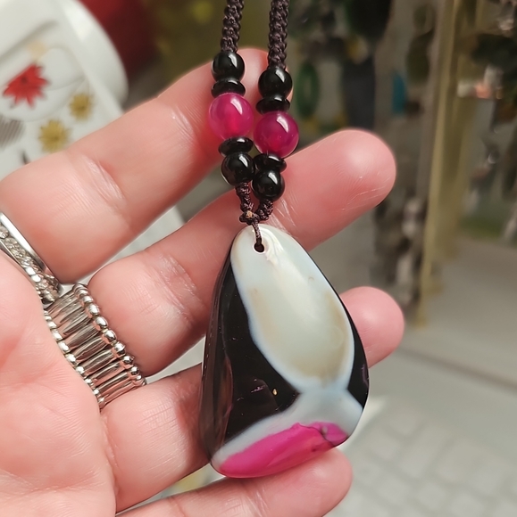 unknown Jewelry - A new beautiful agate pendant